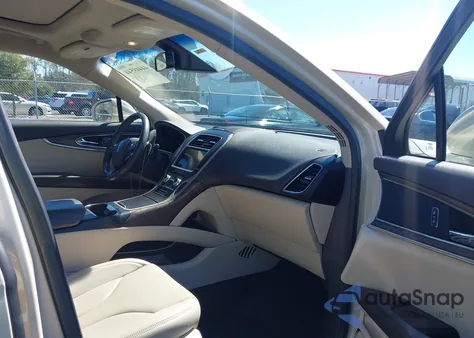 2016 Lincoln Mkx Reserve z USA, uszkodzony, nr VIN 2LMTJ8LR6GBL88332